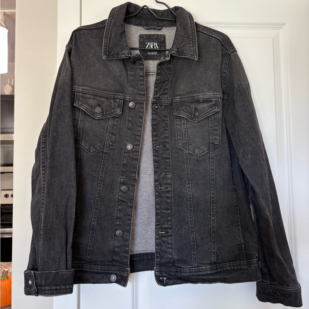 2$50 ZARA Women's Black Washed Denim Jean Jacket